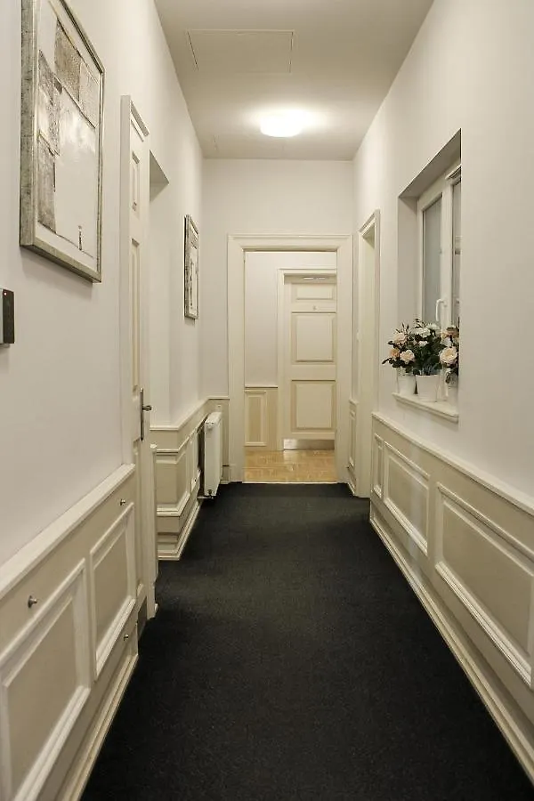 Guest house Feodorm Apartments Budapest Hungary